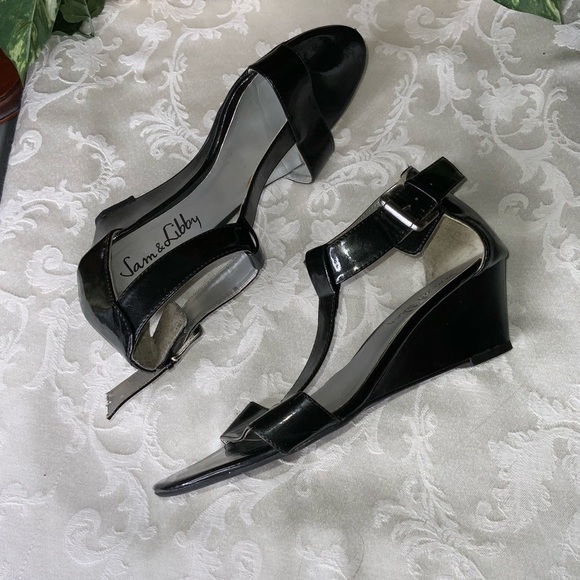 Sam & Libby Black Patent Faux Leather Open Toe 2.5” Wedge Sandals 8.5 - Picture 3 of 9